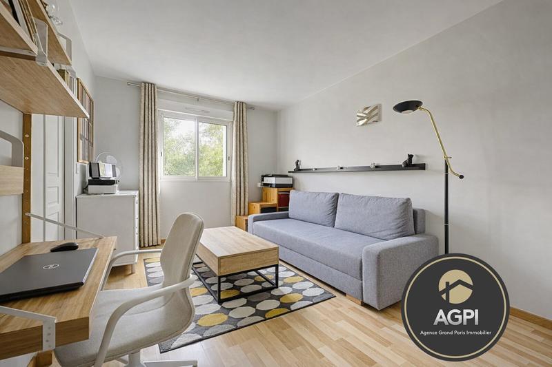 Maison contemporaine - 221 m² - 8 pièces