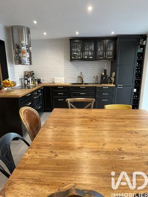 Maison - 94 m² - 4 pièces