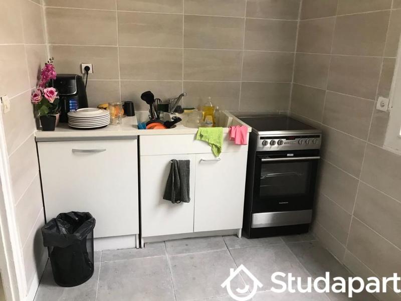 Chambre - 12 m² - 1 pièce