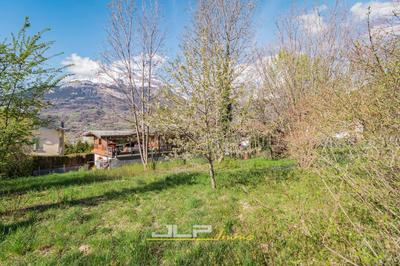 Terrain - 679 m²