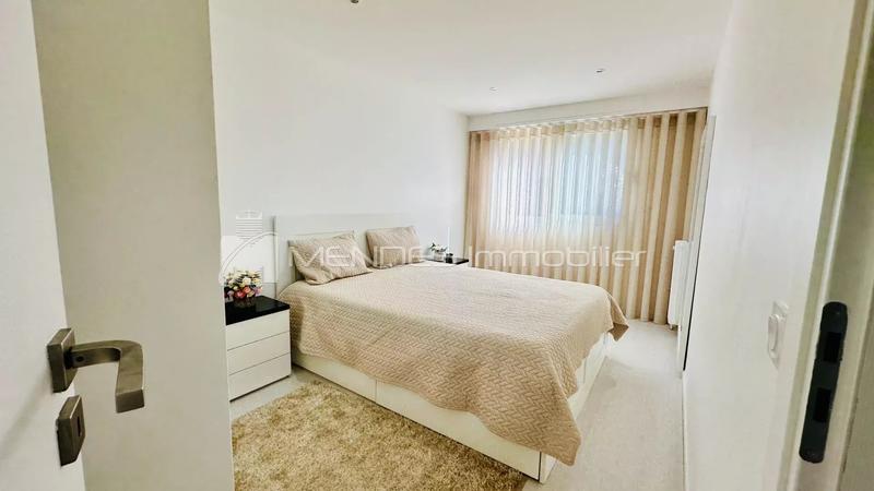 Appartement - 72 m² - 4 pièces