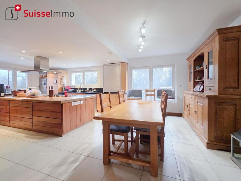 Pavillon - 183 m² - 6 pièces