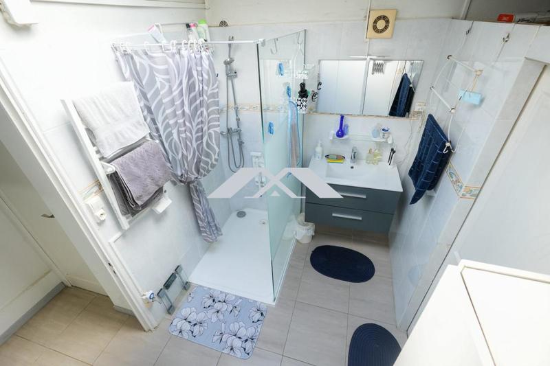 Maison traditionnelle - 148 m² - 5 pièces