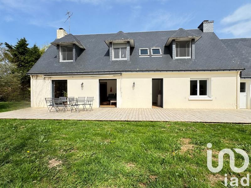 Maison - 195 m² - 8 pièces