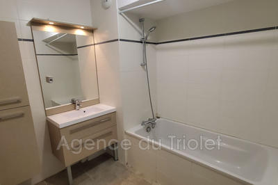 Appartement - 96 m² - 4 pièces
