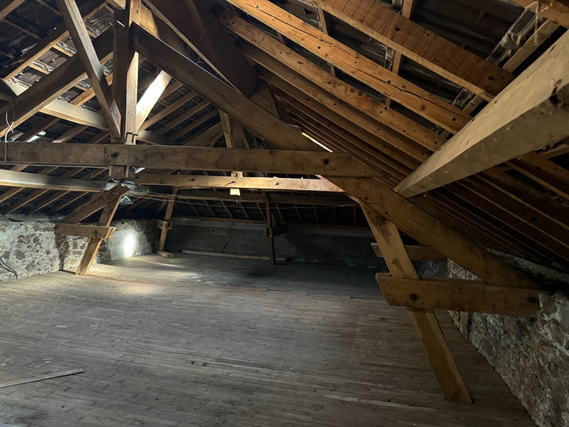 Maison - 170 m² - 7 pièces