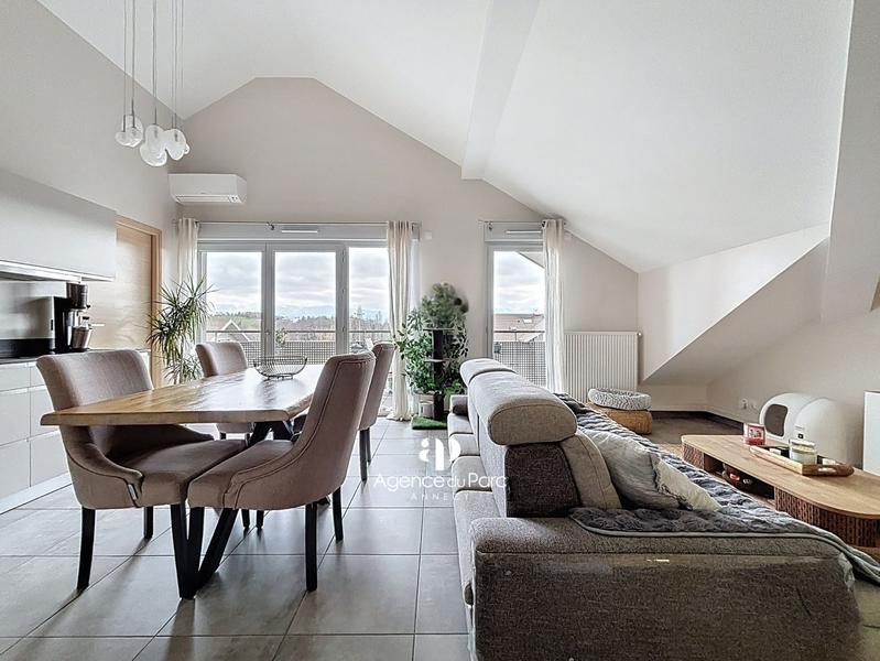 Appartement - 92 m² - 4 pièces