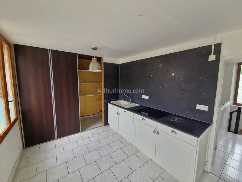 Maison - 137 m² - 5 pièces