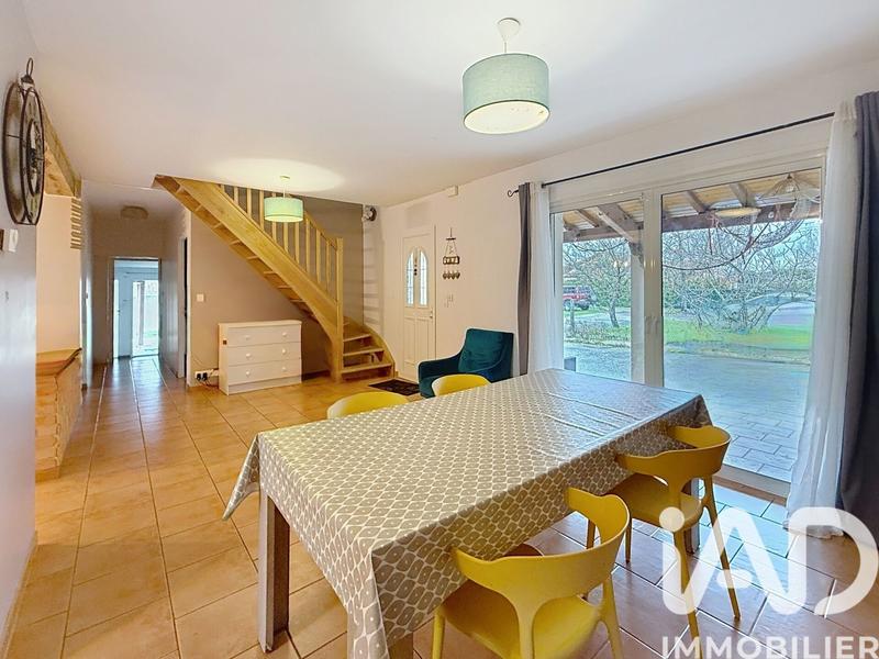 Maison - 168 m² - 6 pièces