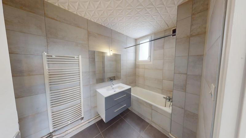 Appartement - 86 m² - 4 pièces