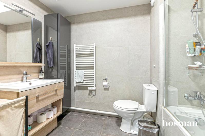 Appartement - 85 m² - 4 pièces