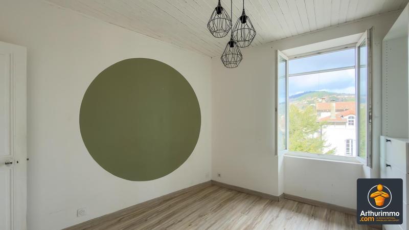 Maison - 90 m² - 3 pièces