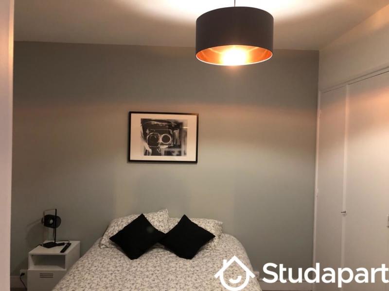 Chambre - 10 m² - 1 pièce