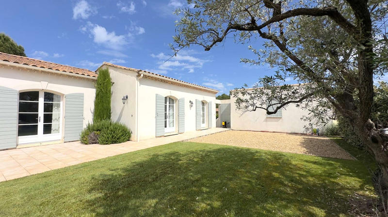 Bastide - 240 m² - 10 pièces