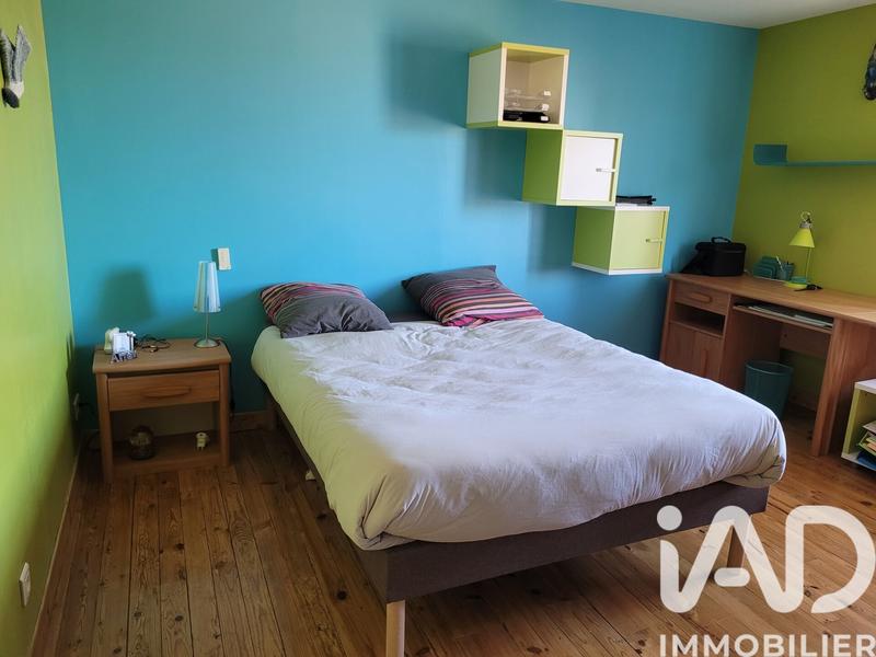 Maison - 216 m² - 7 pièces