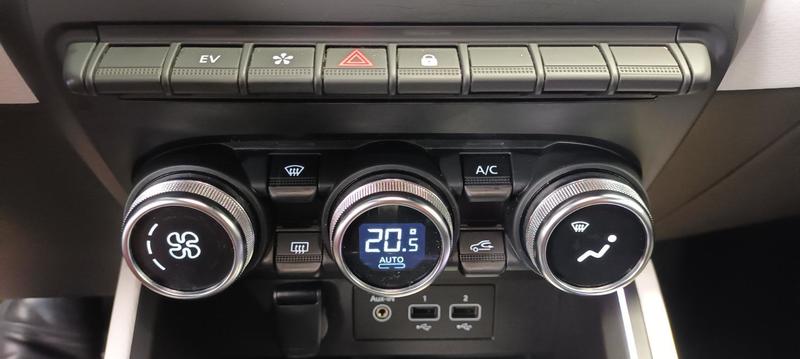 Renault Clio V E-Tech 140 - 21n Intens