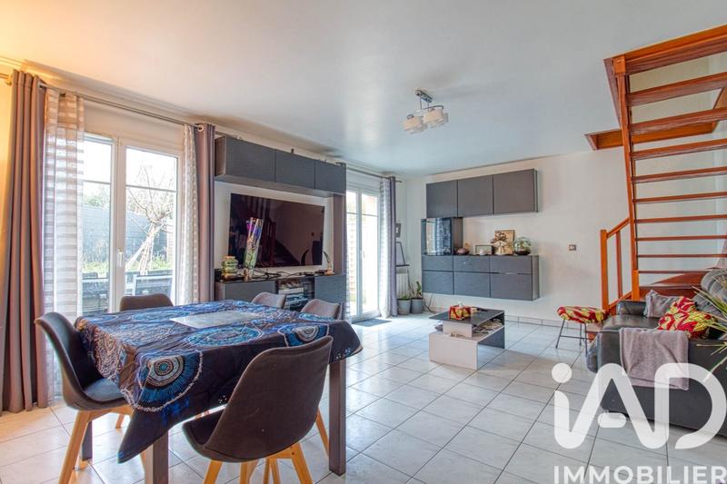 Maison - 92 m² - 4 pièces