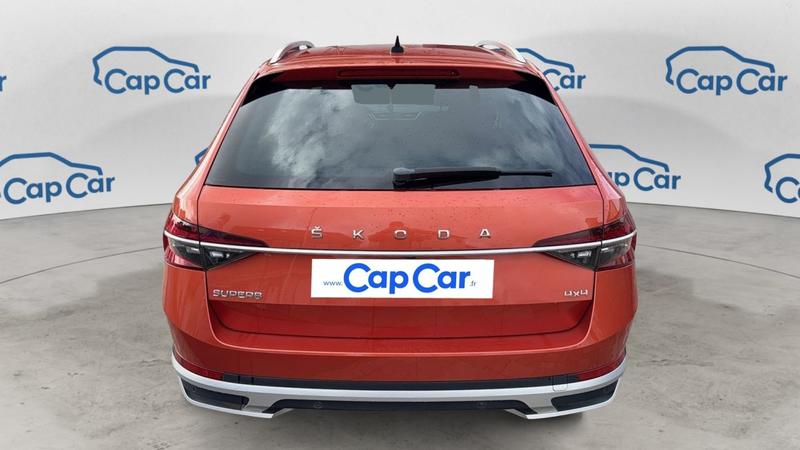 Skoda Superb Combi 2.0 Tdi 200 4x4 Dsg7 Scout