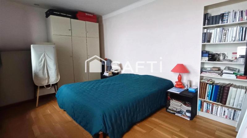 Maison - 190 m² - 9 pièces