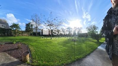 Maison - 111 m² - 6 pièces