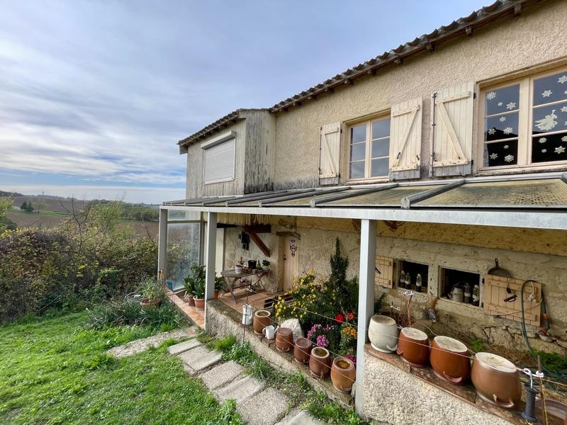 Propriété - 608 m² - 15 pièces