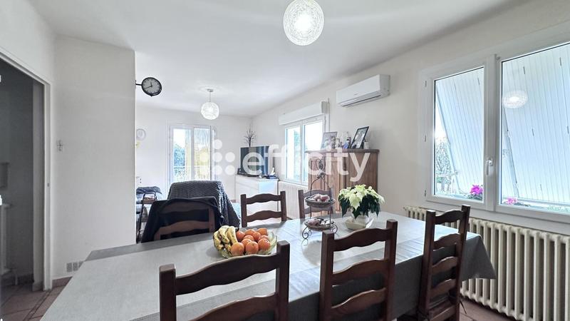 Villa - 145 m² - 6 pièces