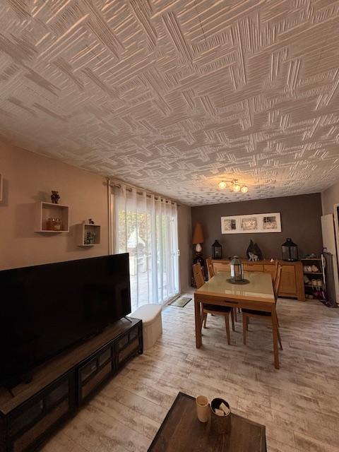 Pavillon - 87 m² - 4 pièces