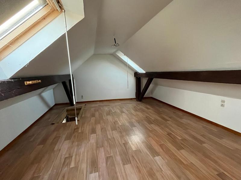 Local commercial - 230 m² - 5 pièces