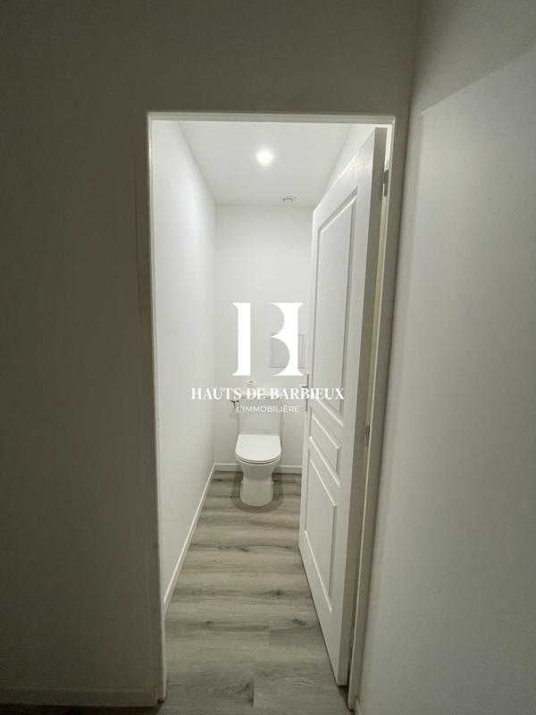 Maison - 154 m² - 10 pièces