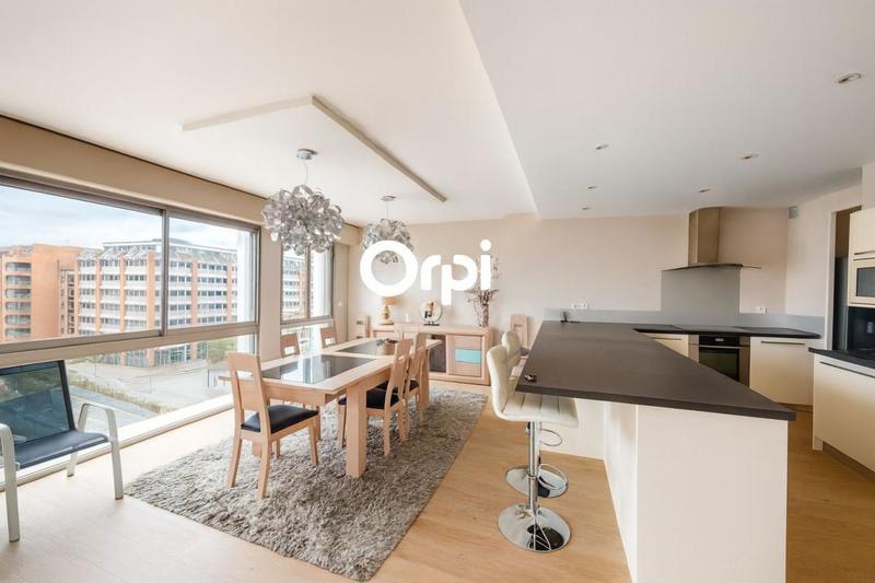 Appartement - 148 m² - 5 pièces