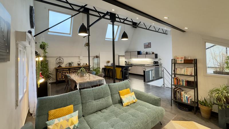 Maison - 110 m² - 4 pièces