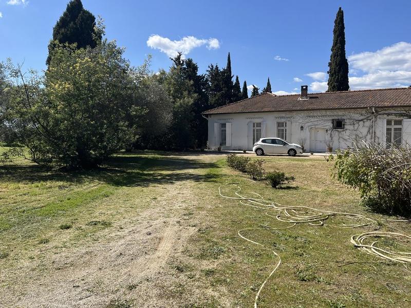 Villa - 258 m² - 5 pièces