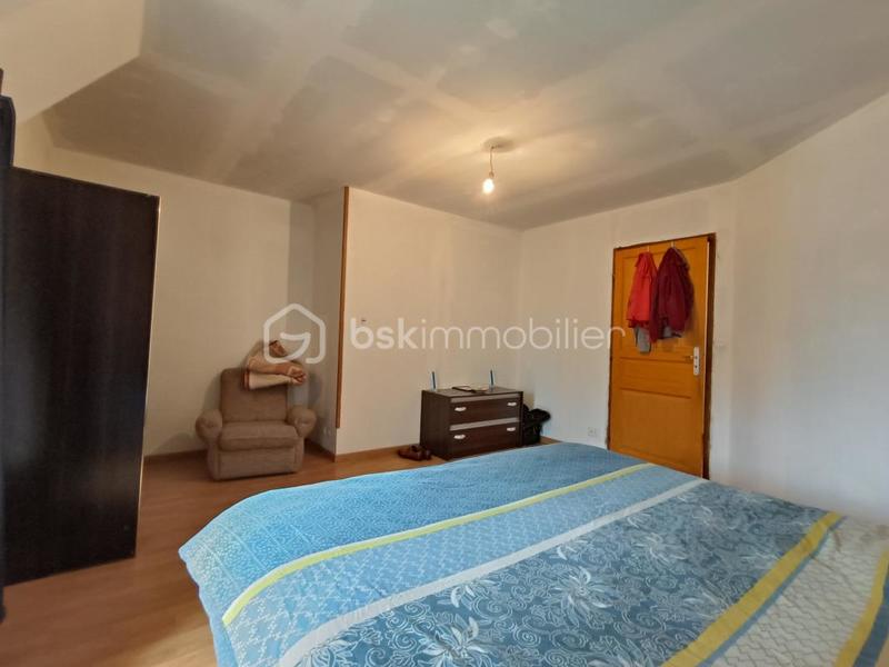 Maison - 195 m² - 7 pièces