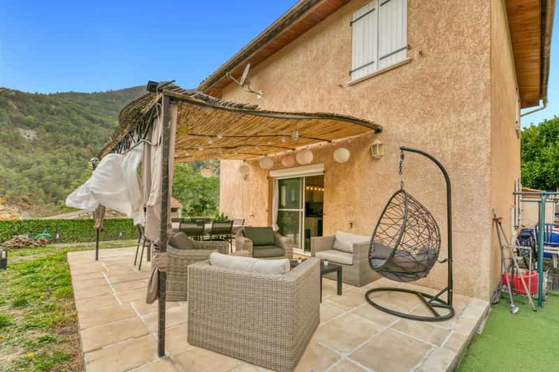 Maison - 106 m² - 4 pièces