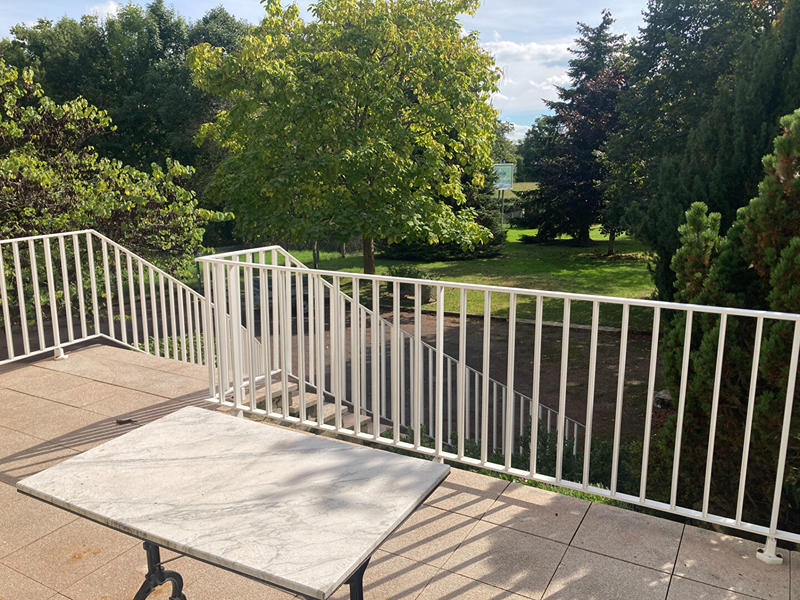 Maison - 167 m² - 8 pièces