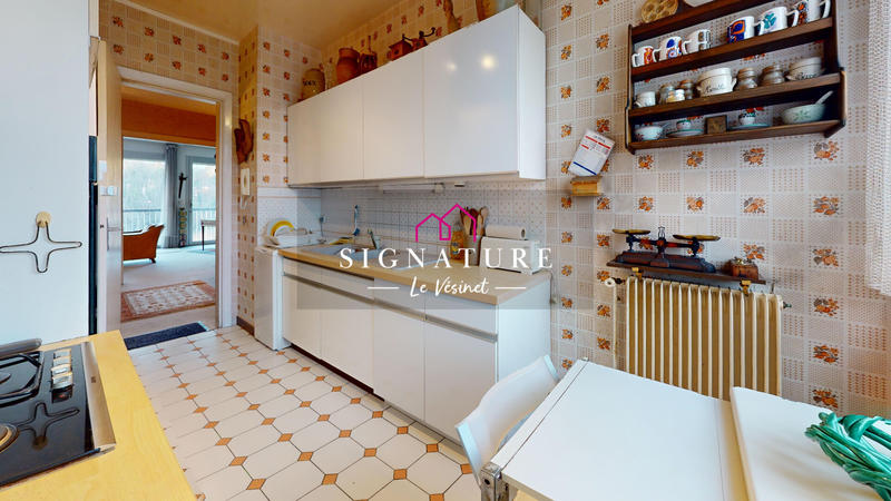 Appartement - 103 m² - 5 pièces