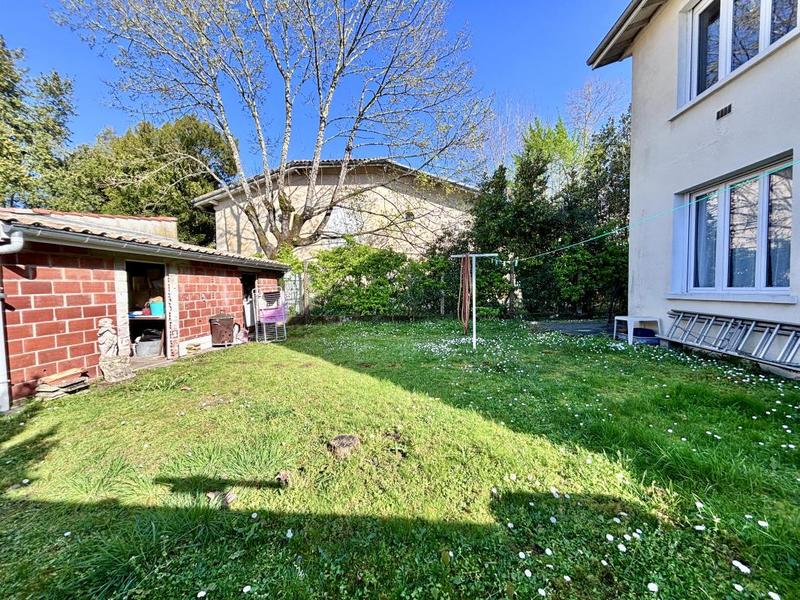 Maison - 160 m² - 7 pièces