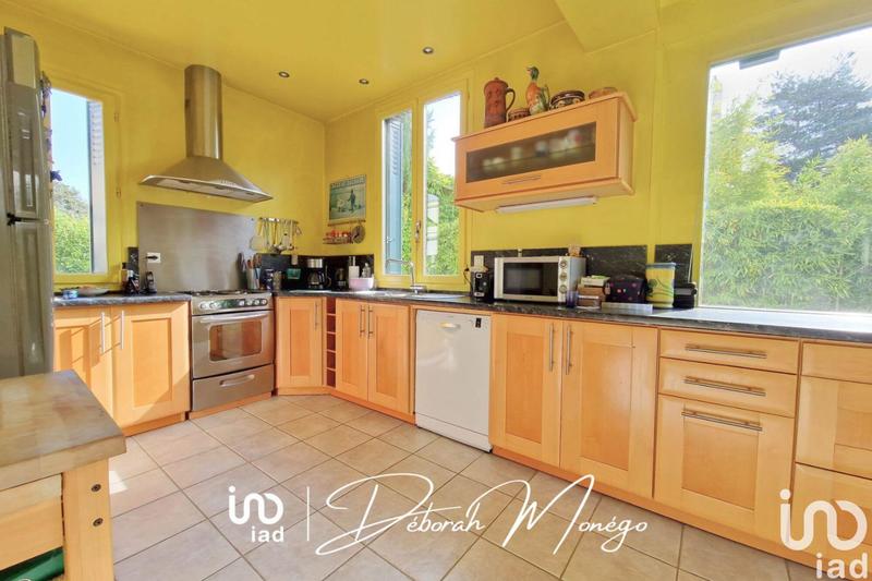 Maison - 141 m² - 6 pièces