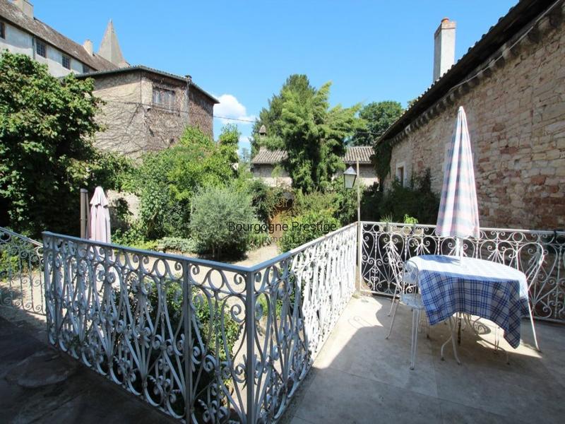 Demeure - 344 m² - 15 pièces