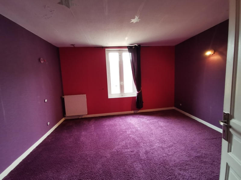 Maison - 235 m² - 8 pièces