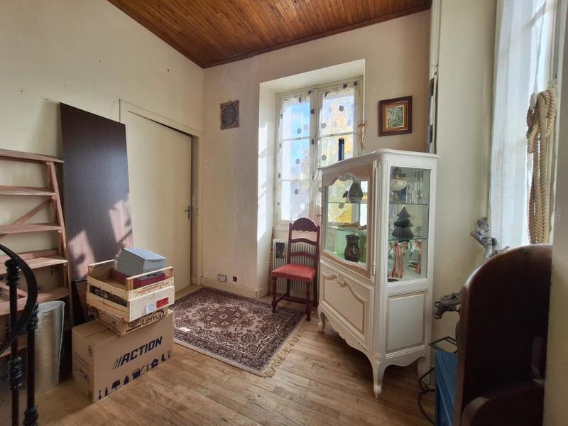 Maison - 97 m² - 3 pièces