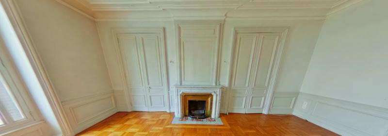 Appartement - 220 m² - 7 pièces