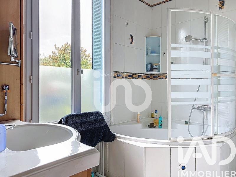 Maison - 140 m² - 8 pièces