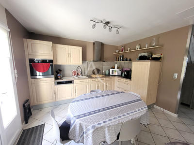 Maison - 124 m² - 7 pièces