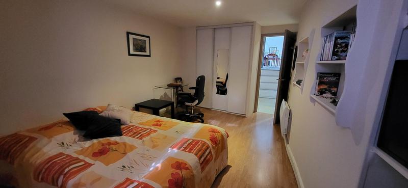 Maison - 200 m² - 8 pièces