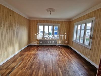 Maison - 110 m² - 5 pièces