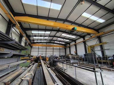 Local d'activités - 600 m² - 1 pièce