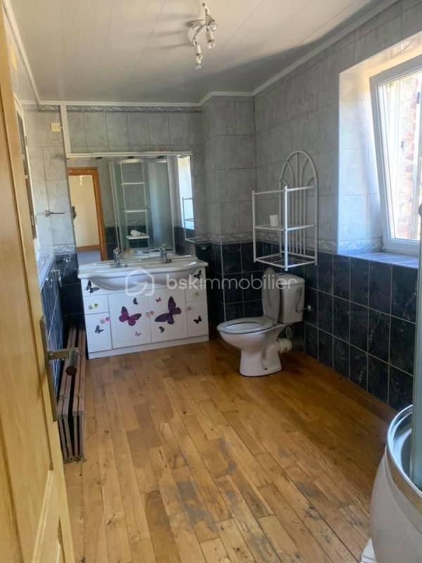 Maison - 133 m² - 6 pièces