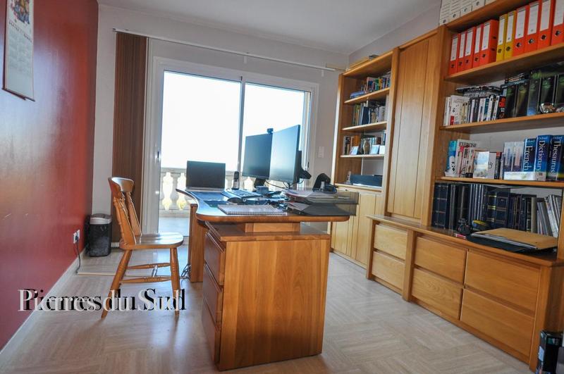 Maison - 350 m² - 6 pièces