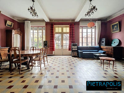 Maison ancienne - 178 m² - 7 pièces